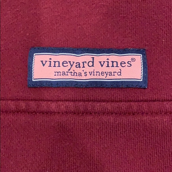 Vineyard Vines - Picture 2 of 3
